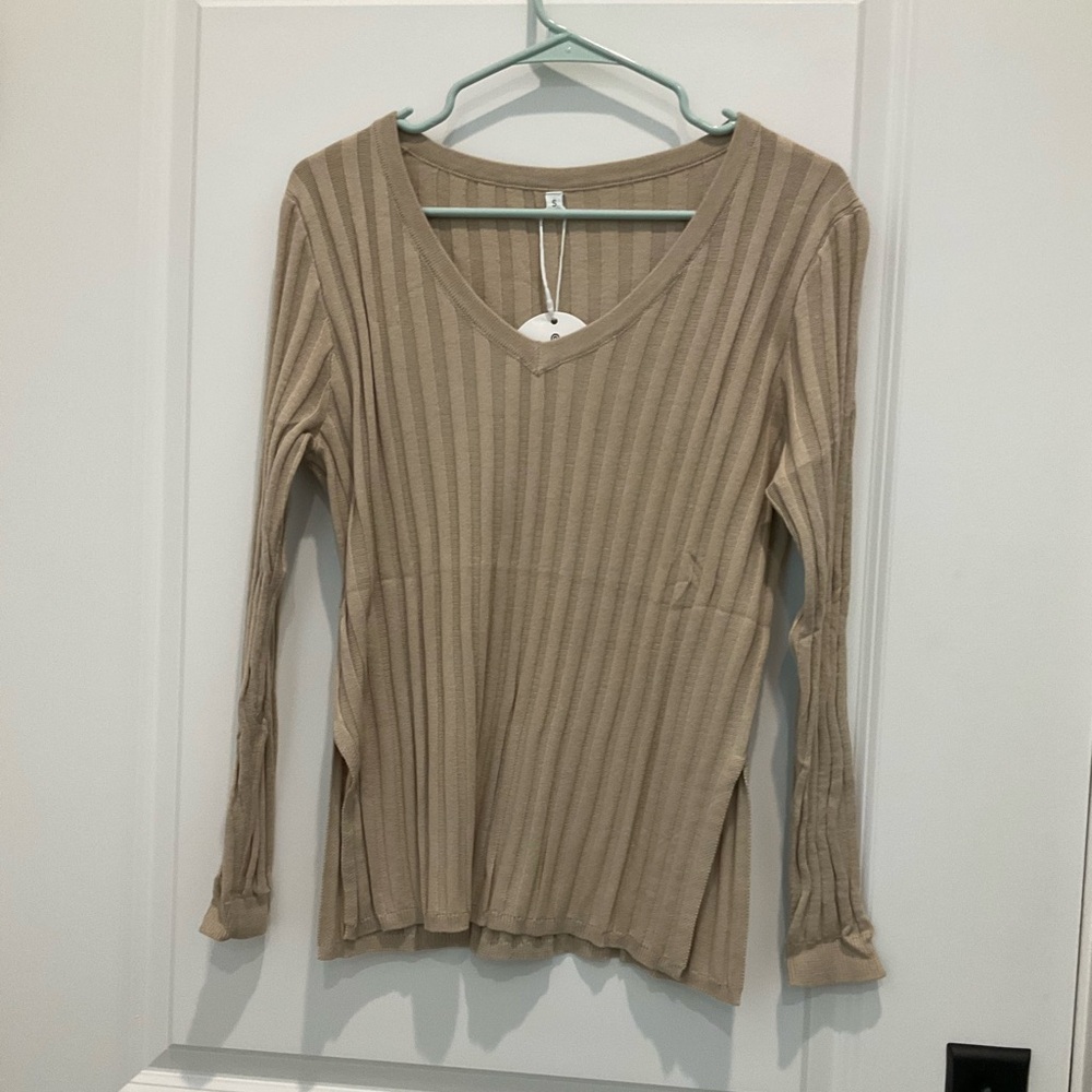 Amazon Women Ribbed V-Neck Long Sleeve Skirt Top in Beige